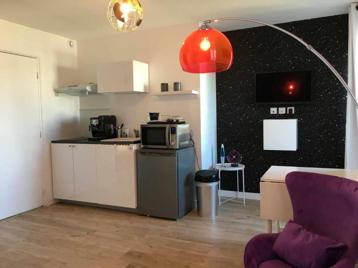 Le Galaxy Centre La Breche Wifi Calme Vue Jardin Apartment Niort Exterior photo